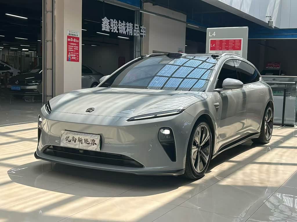 NIO ET5T