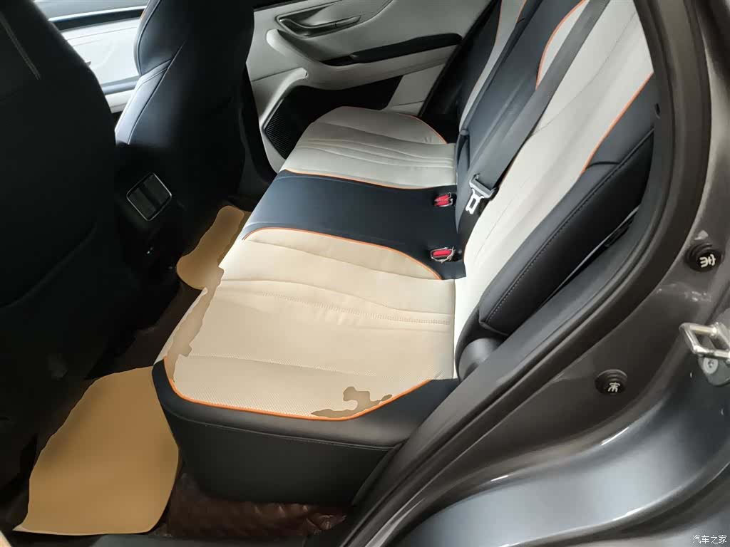 BYD Song, 2022 17