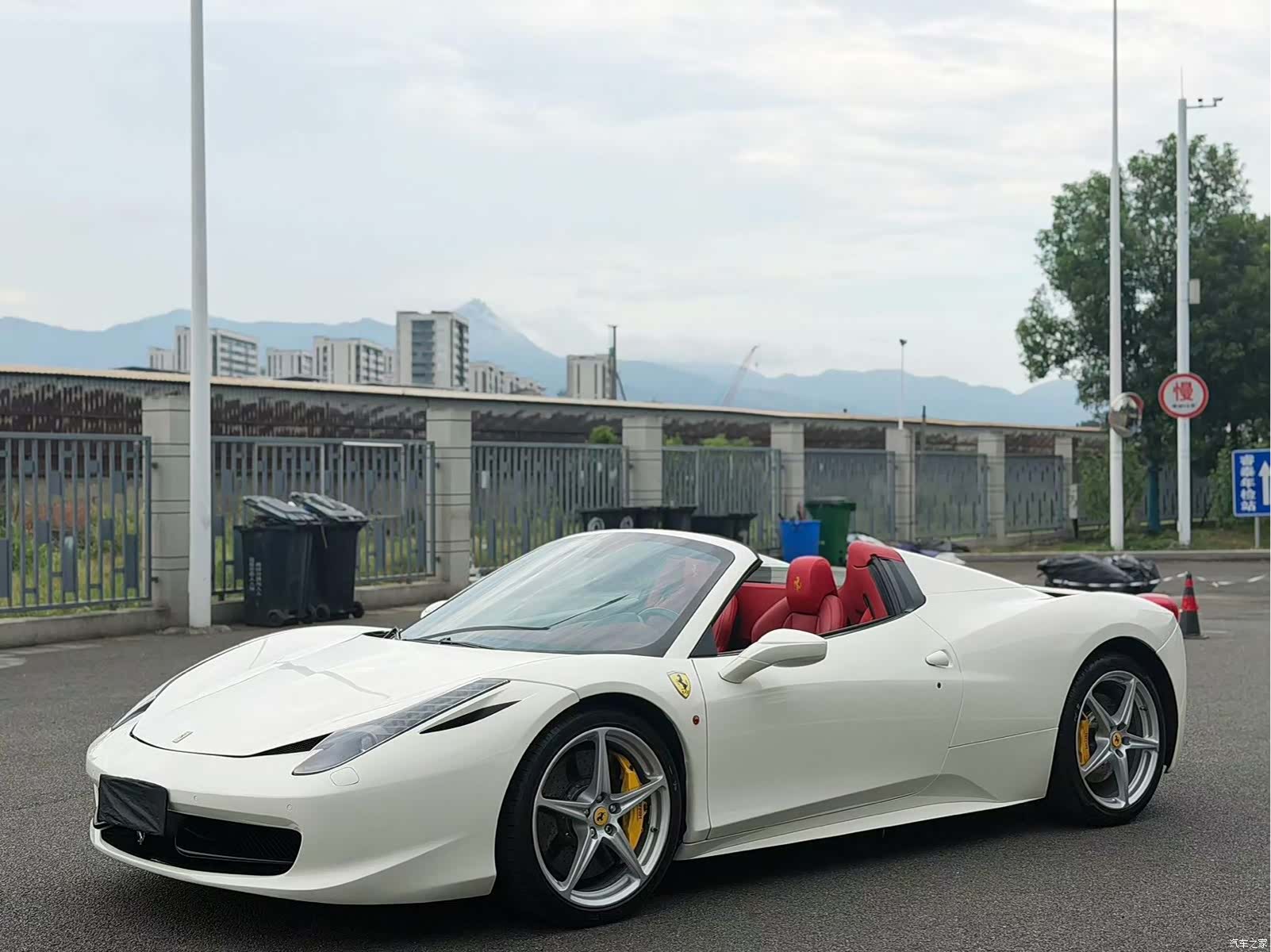Ferrari 458, 2012 3
