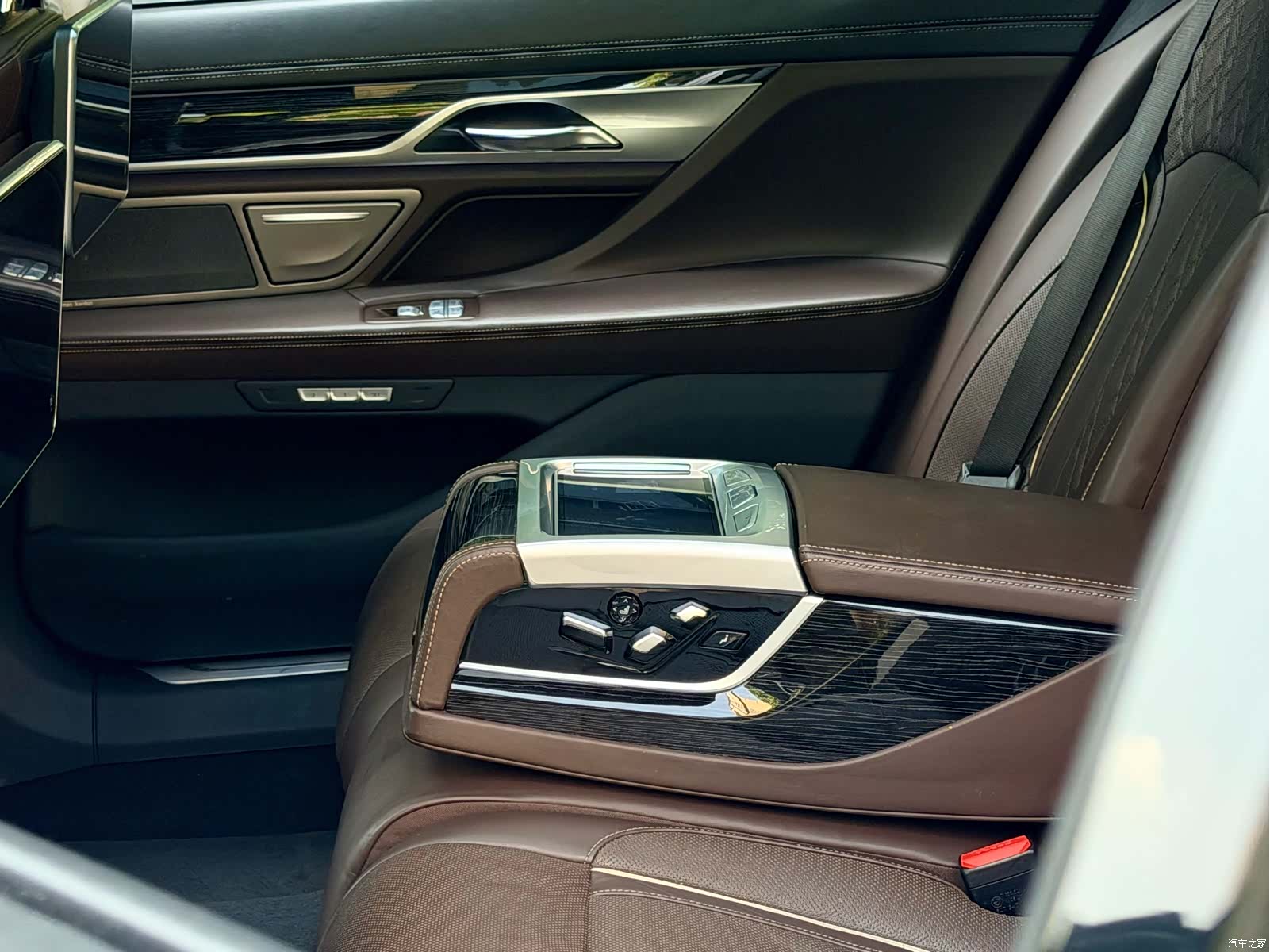 BMW 7 Series, 2017 13