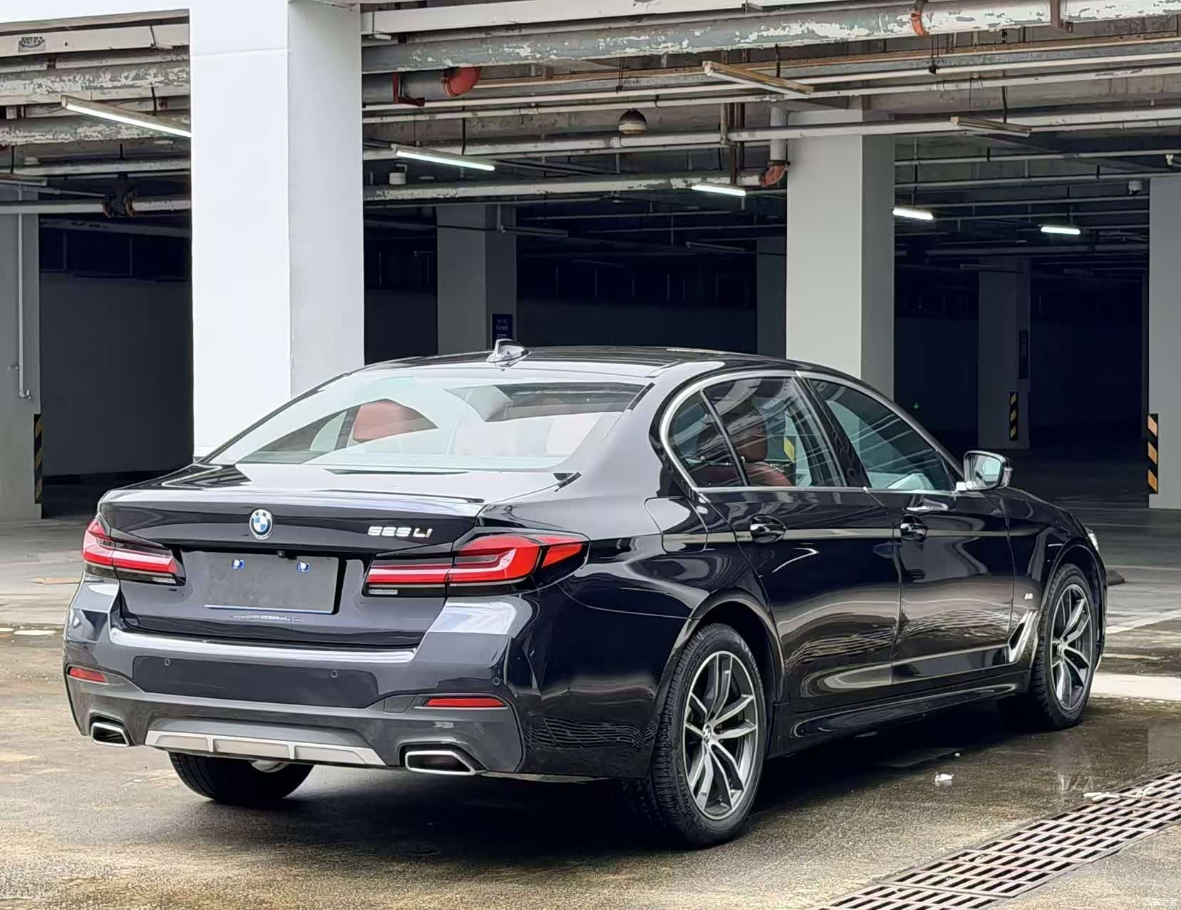 BMW 5 Series, 2023 12