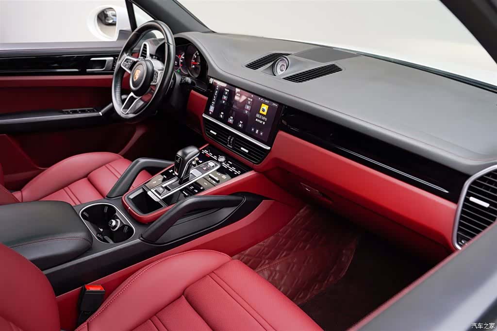 Porsche Cayenne, 2020 15