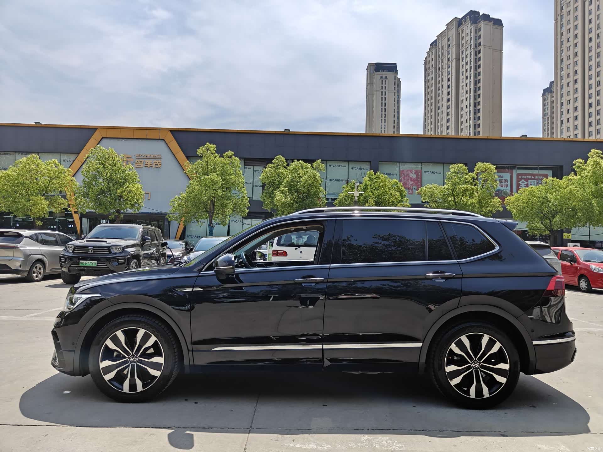 Volkswagen Tiguan L, 2023 7