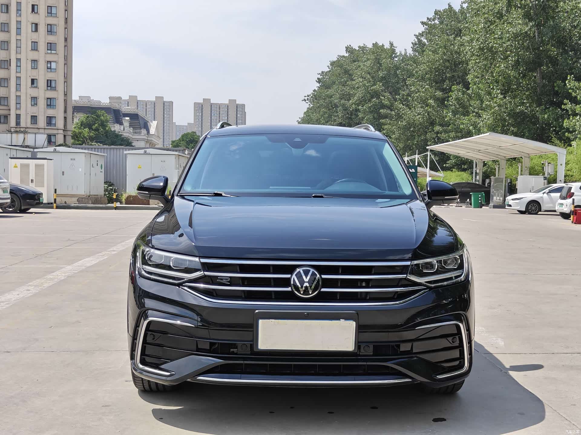 Volkswagen Tiguan L, 2023 2