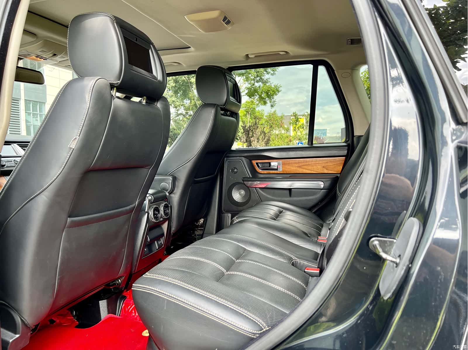 Land Rover Range Rover, 2011 22