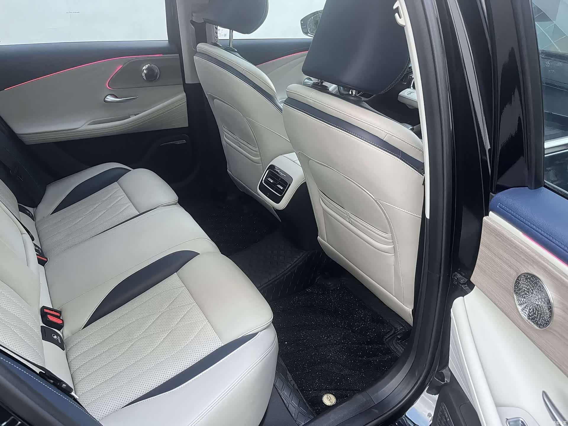 Chery Arrizo 8, 2022 21