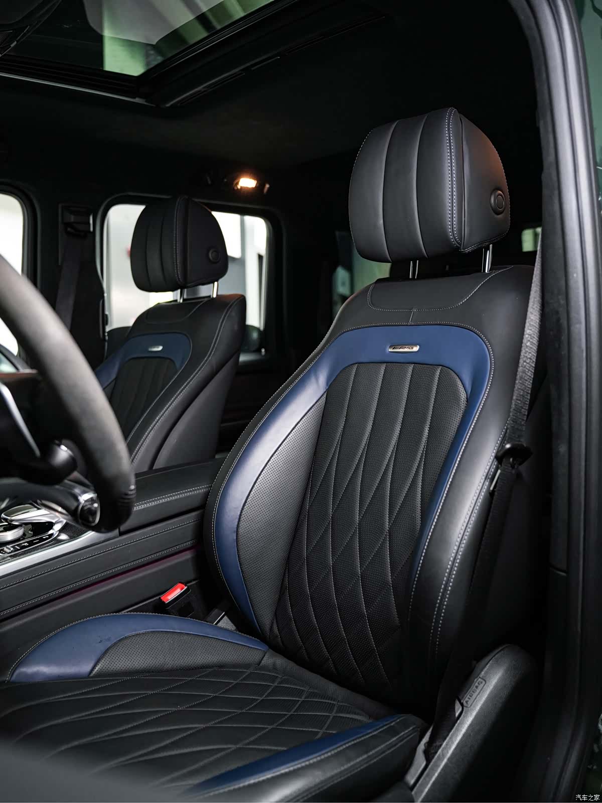 Mercedes-Benz G-Class, 2022 20