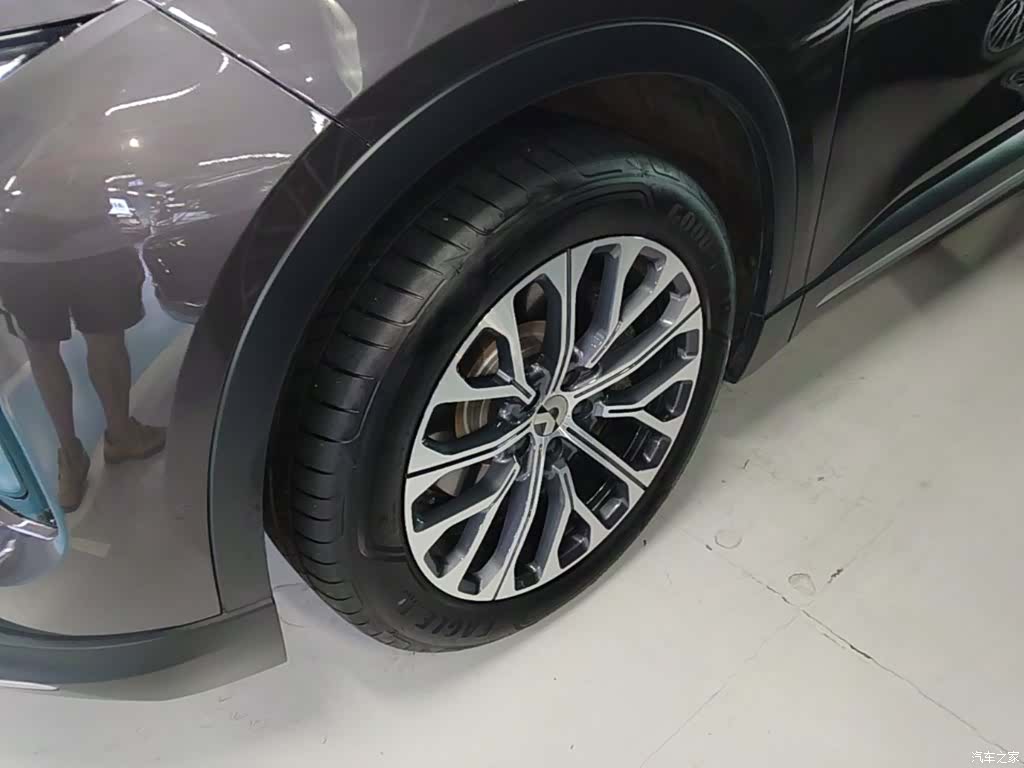NIO ES6, 2025 23
