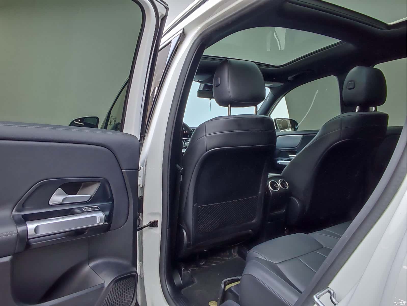 Mercedes-Benz GLB, 2020 6