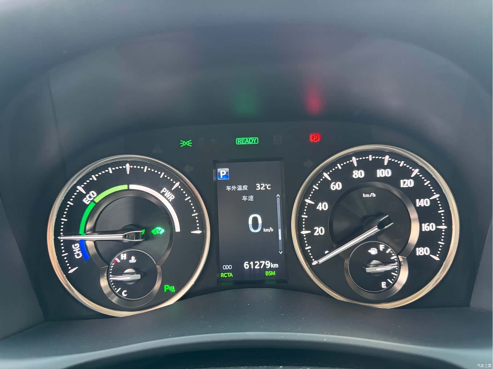 Toyota Vellfire, 2019 15