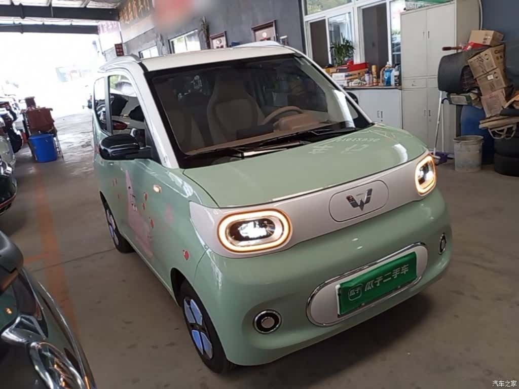 Wuling MINIEV, 2025 4