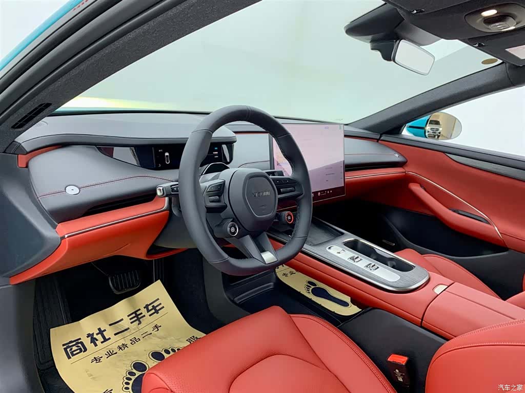 Xiaomi SU7, 2025 13