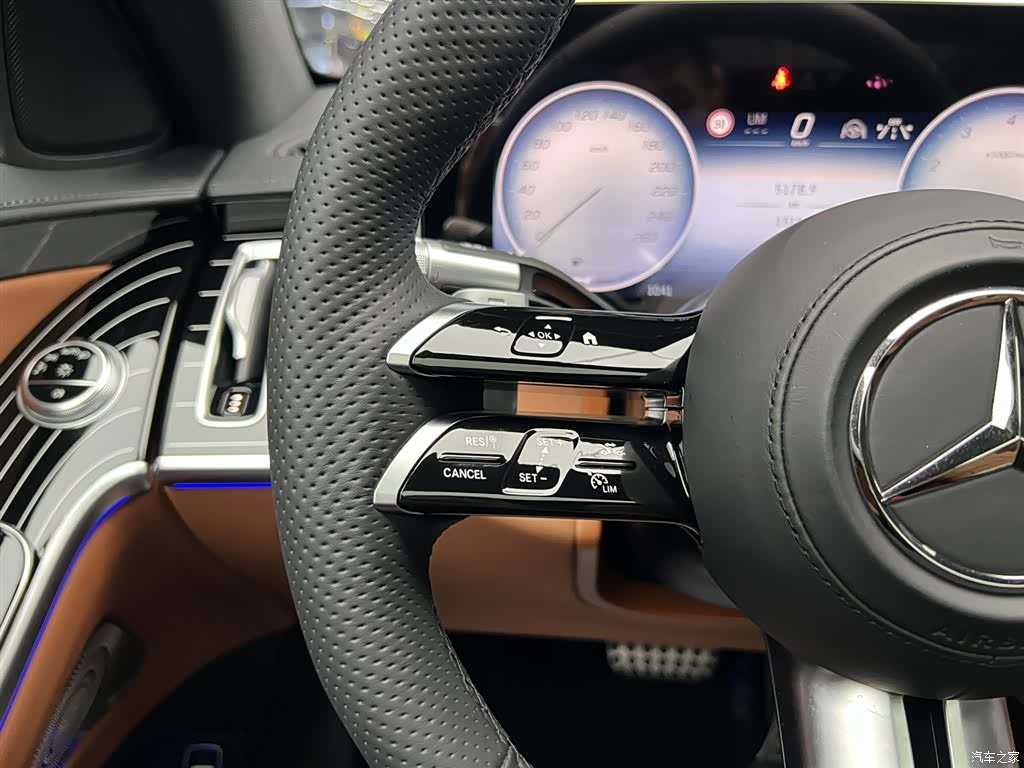 Mercedes-Benz S-Class, 2023 13