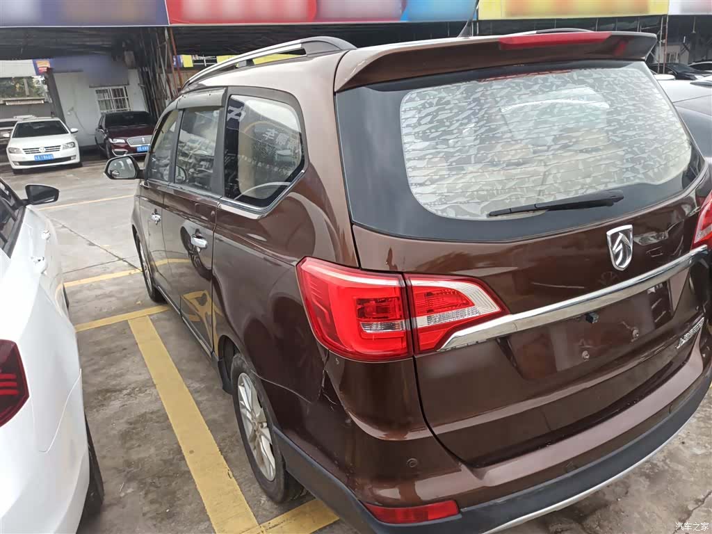 Wuling 730, 2017 все фото