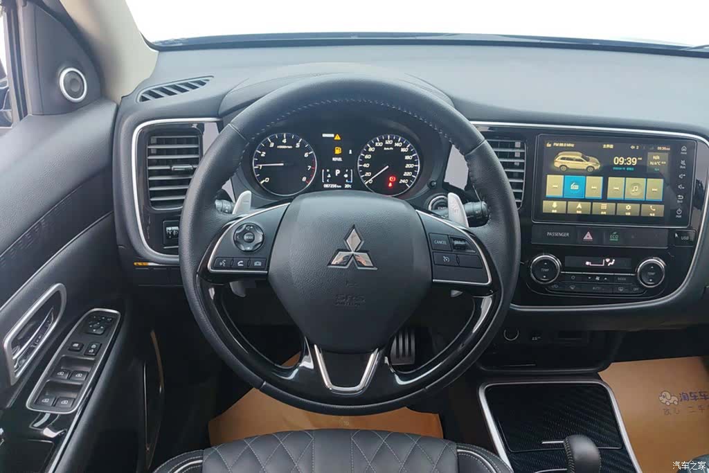 Mitsubishi Outlander, 2021 15