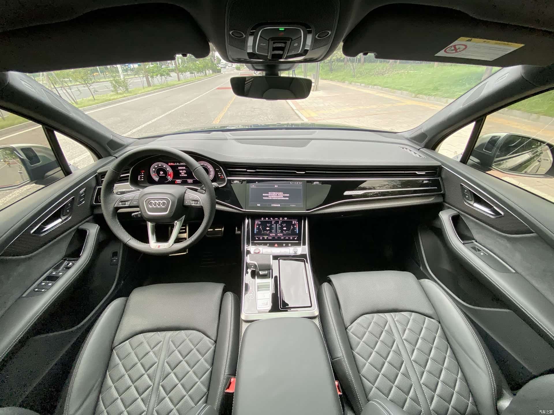 Audi Q7, 2025 20