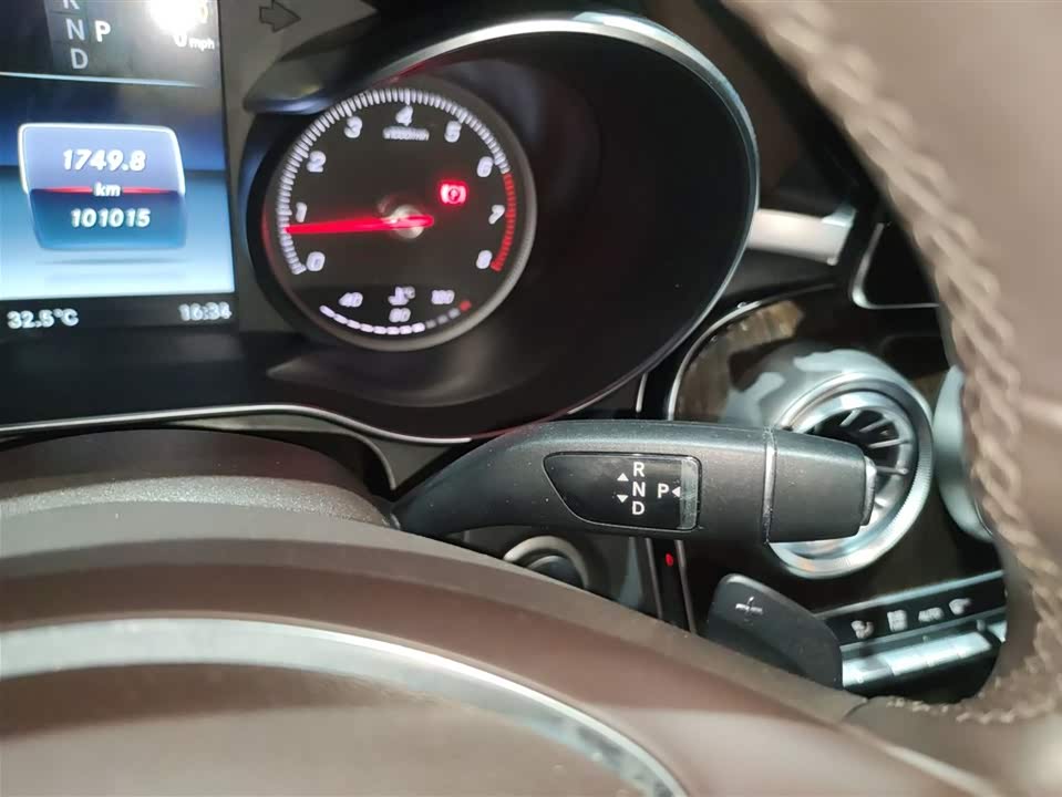 Mercedes-Benz GLC Mercedes-Benz GLC
