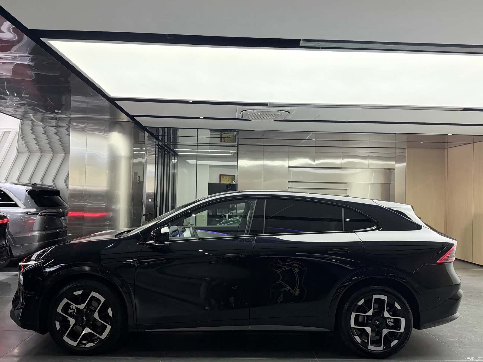 Xpeng G7, 2025 13