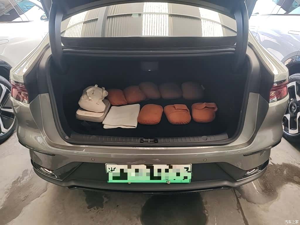 BYD Han, 2026 19