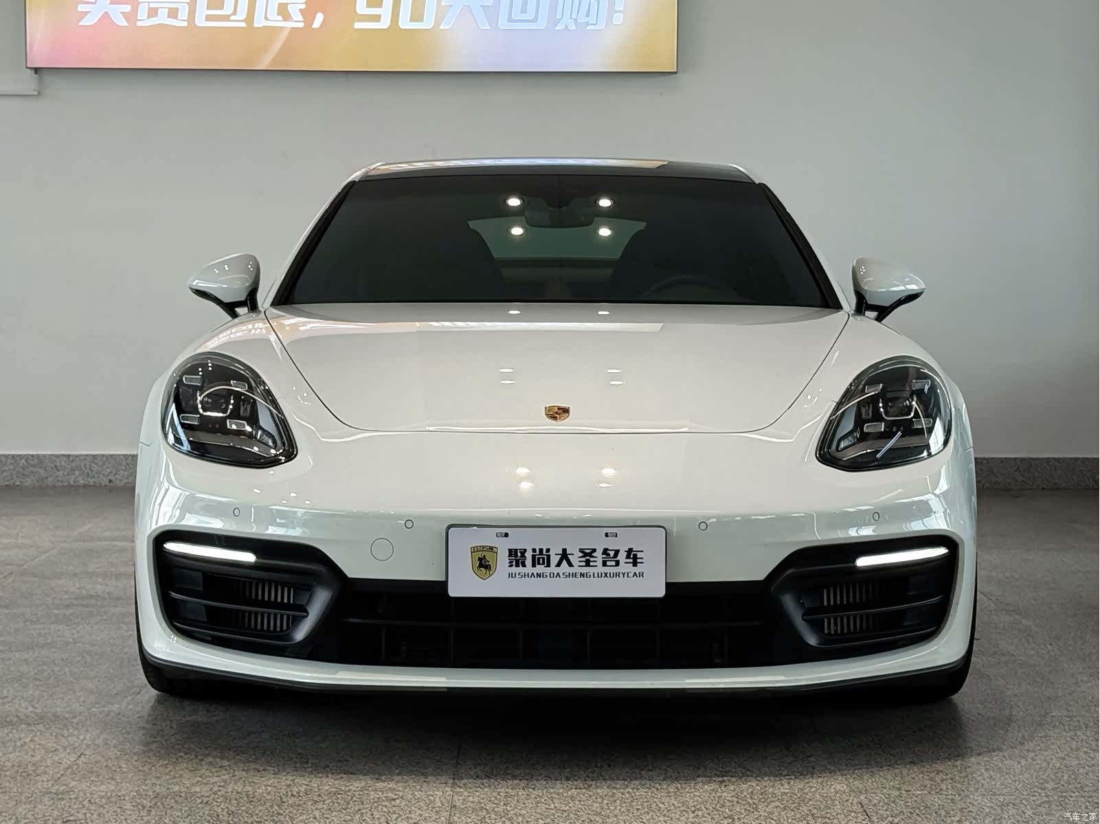 Porsche Panamera, 2022 2