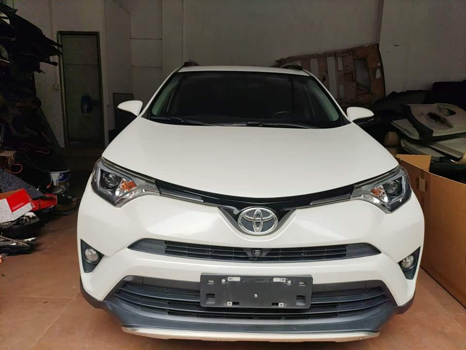 Toyota RAV4 Rongfang