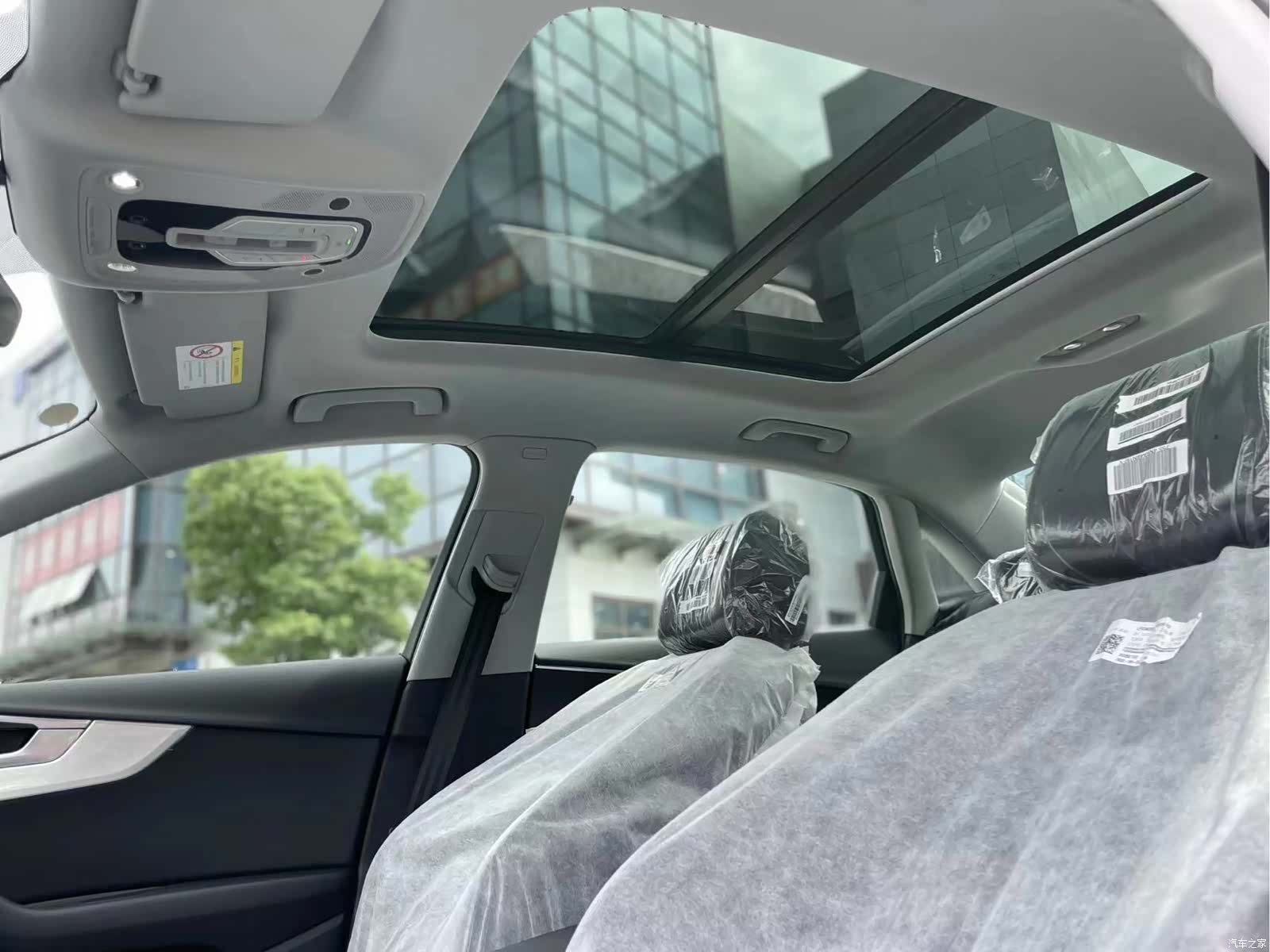 Audi A4L, 2023 3