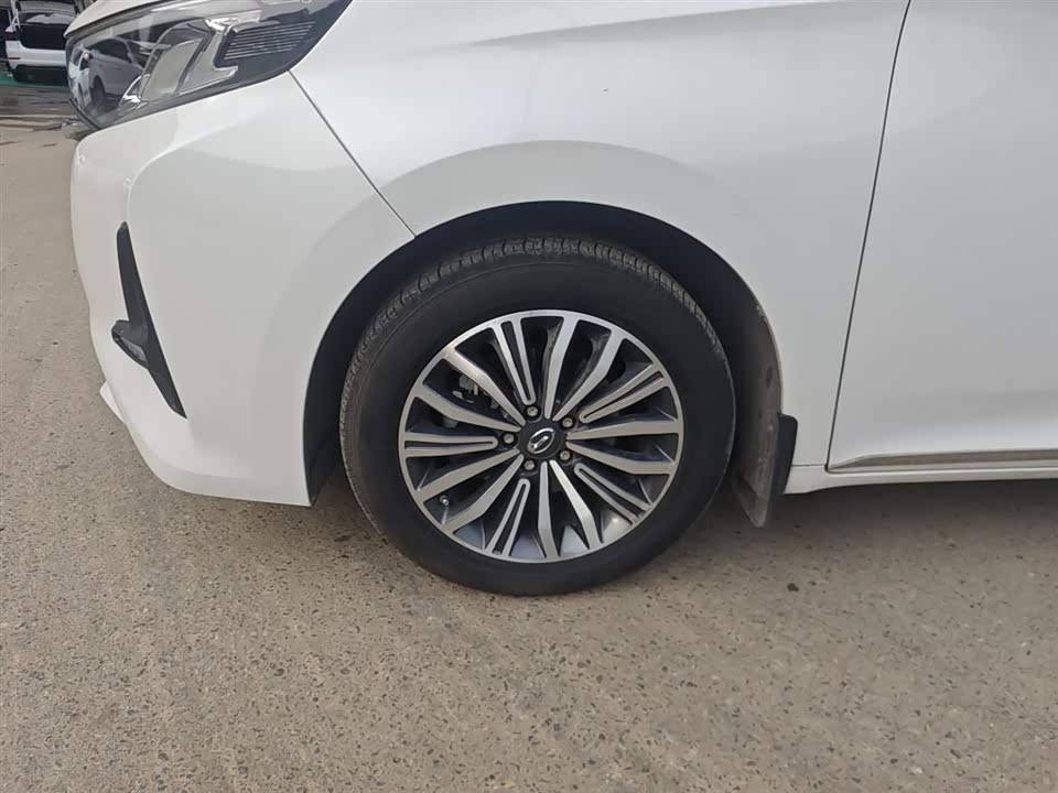 Trumpchi Trumpchi M6