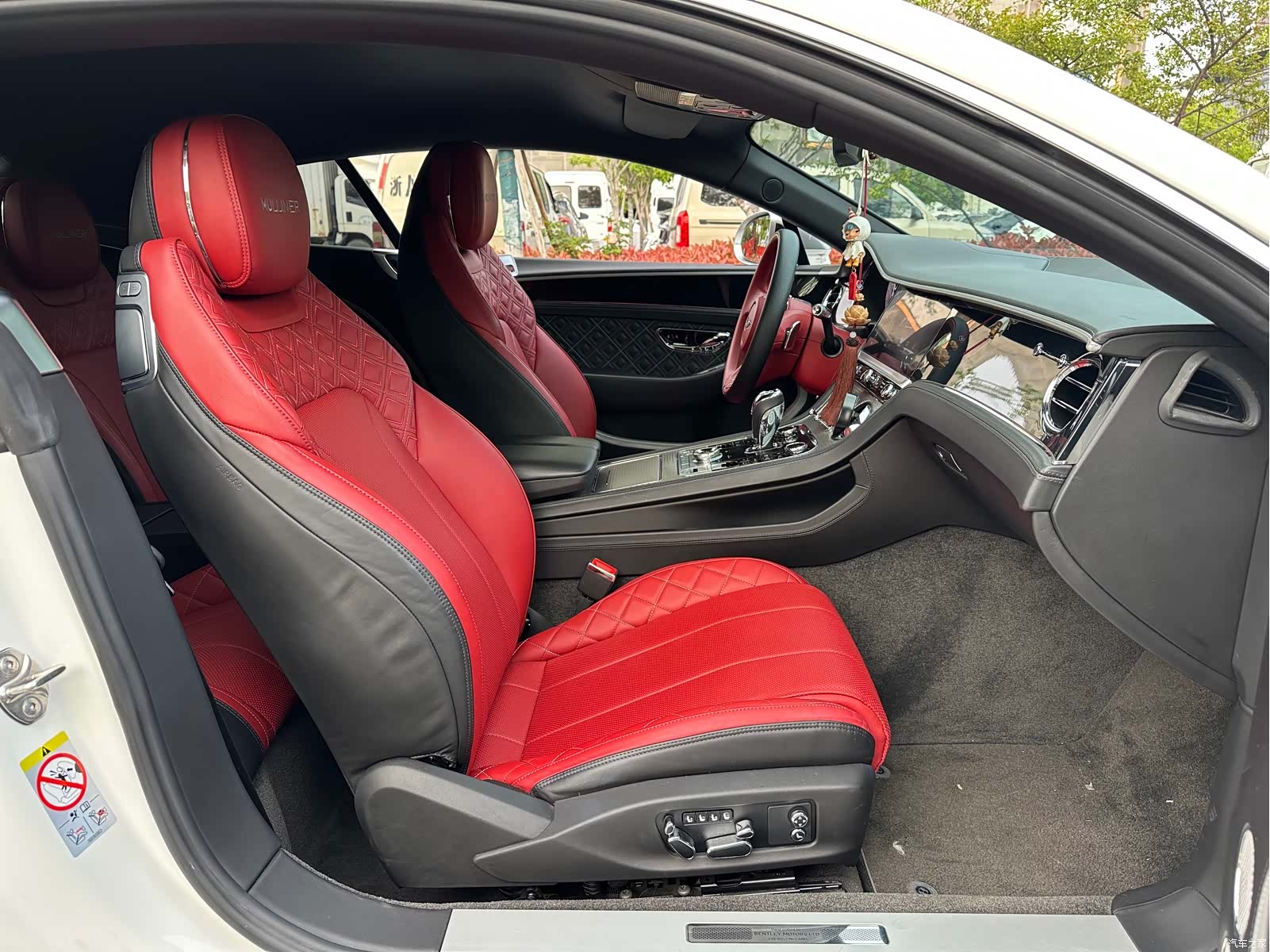 Bentley Continental GT, 2022 13