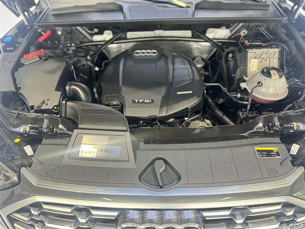 Audi Q5L, 2022 9