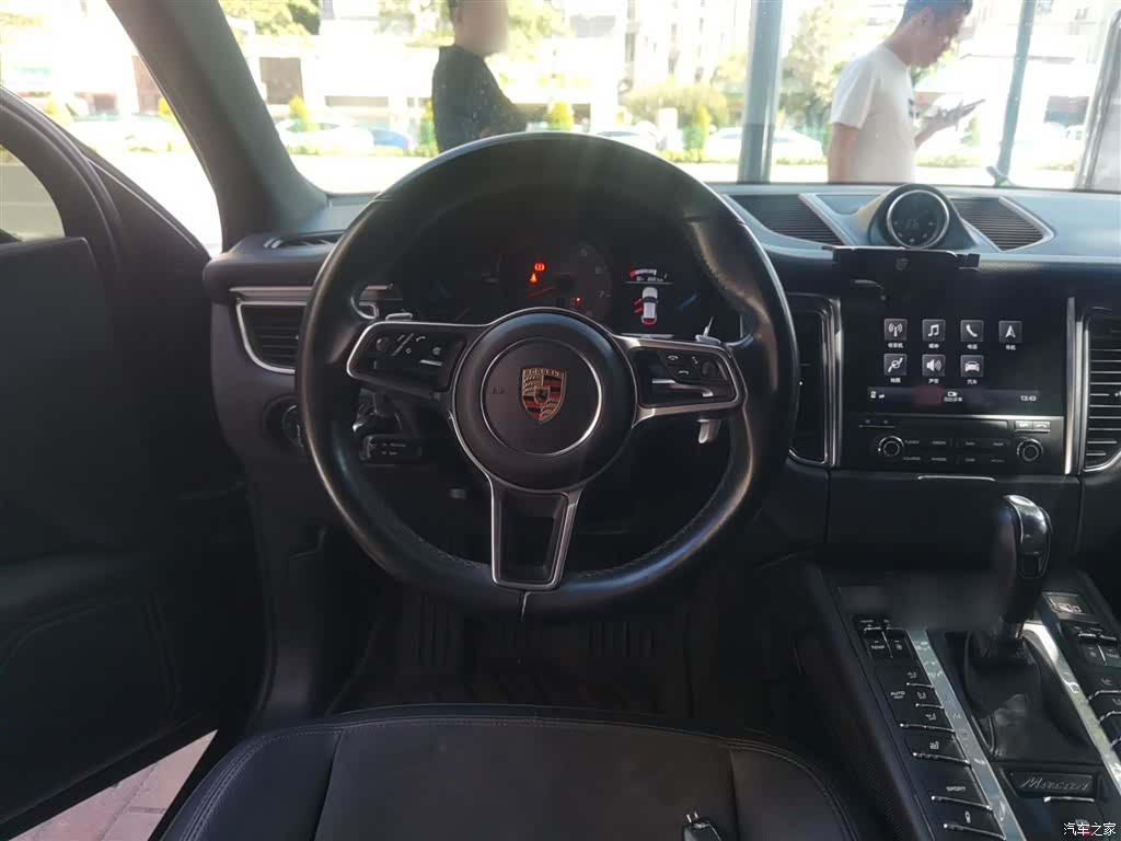 Porsche Macan, 2017 11