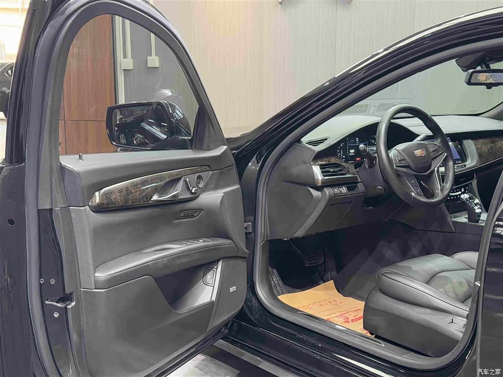 Cadillac CT6, 2019 4