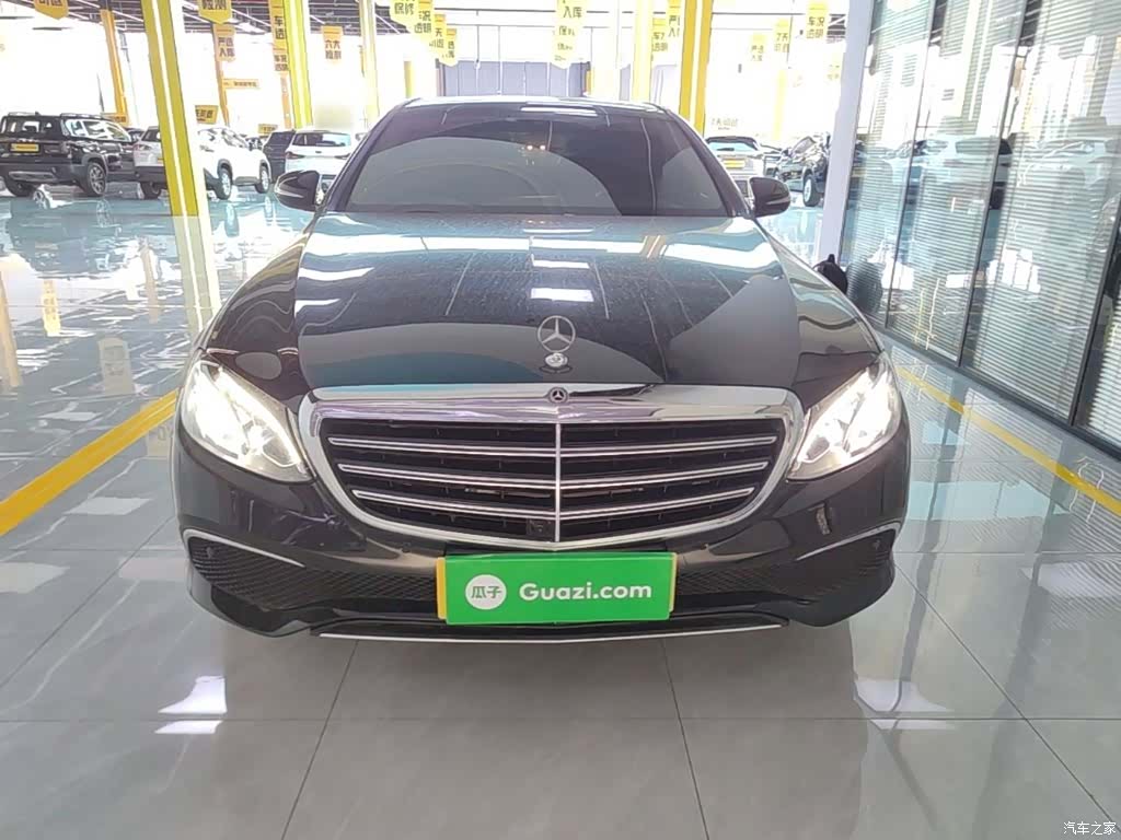 Mercedes-Benz E-Class, 2020 3