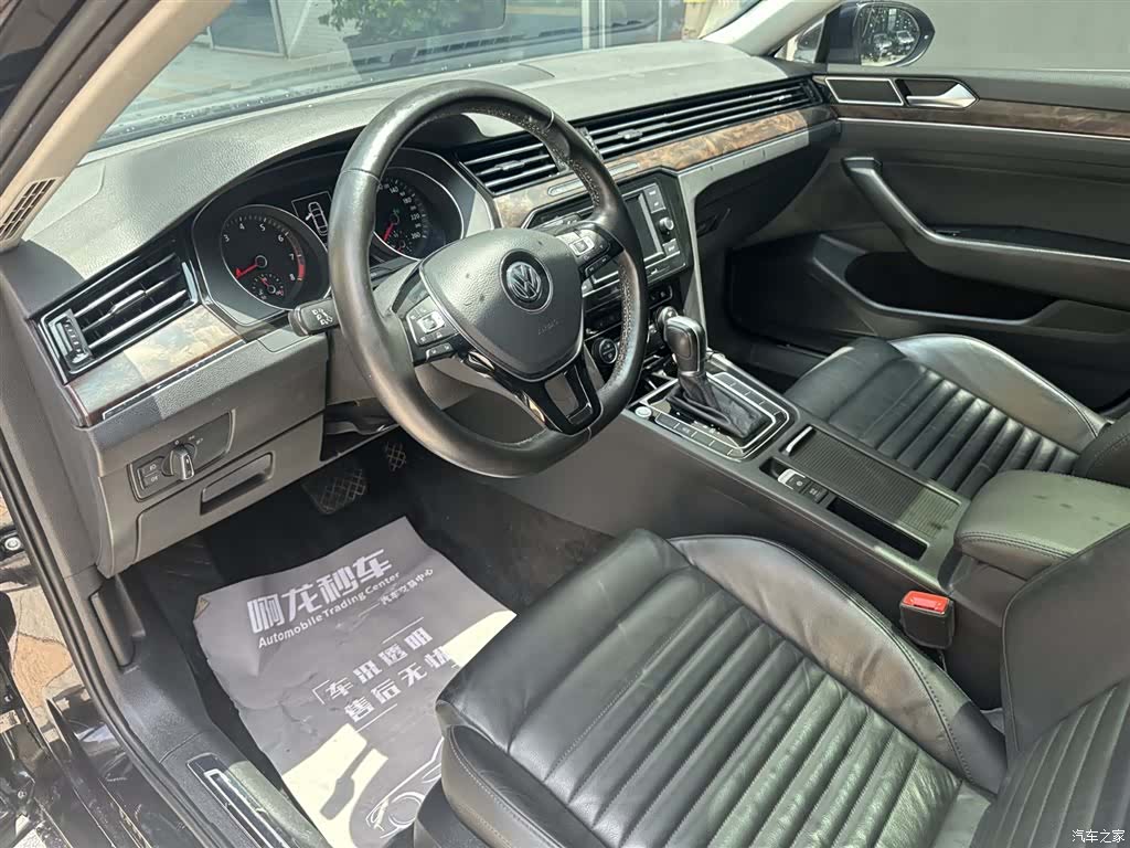 Volkswagen Magotan, 2018 10
