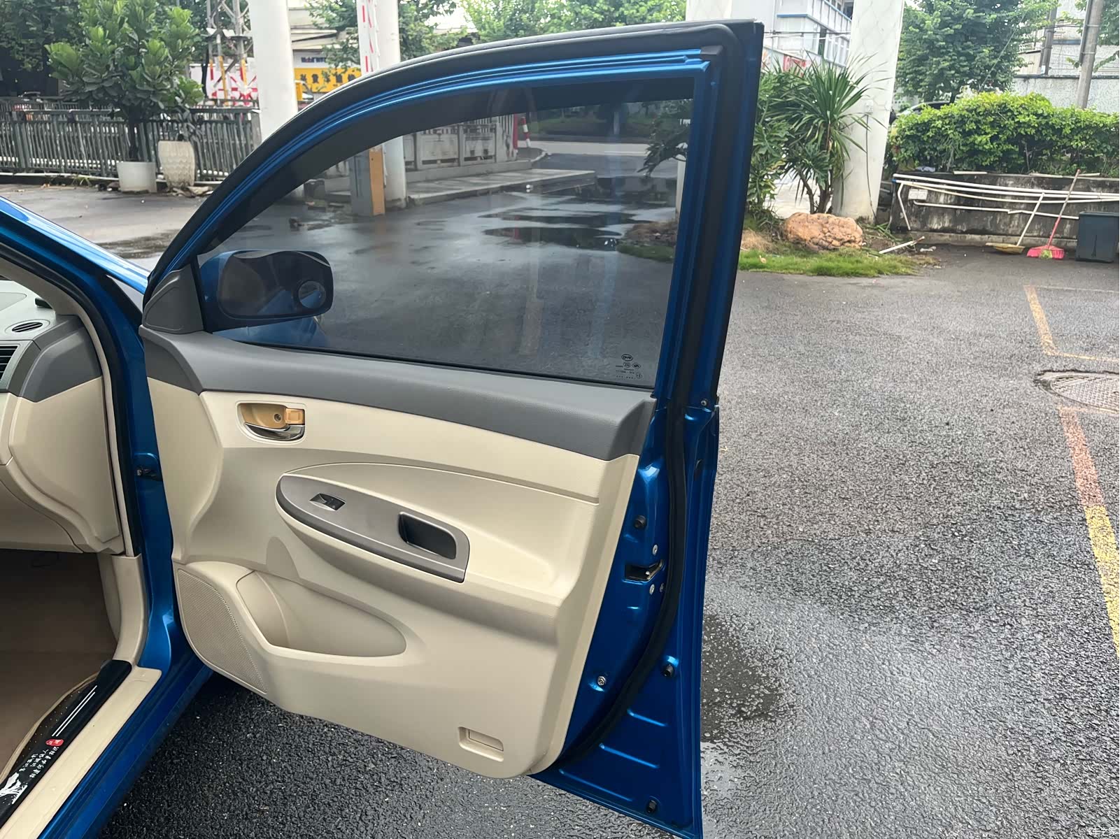 BYD L3, 2014 19