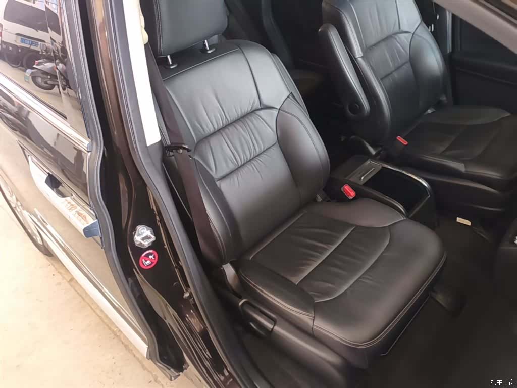 Honda Elysion, 2019 25