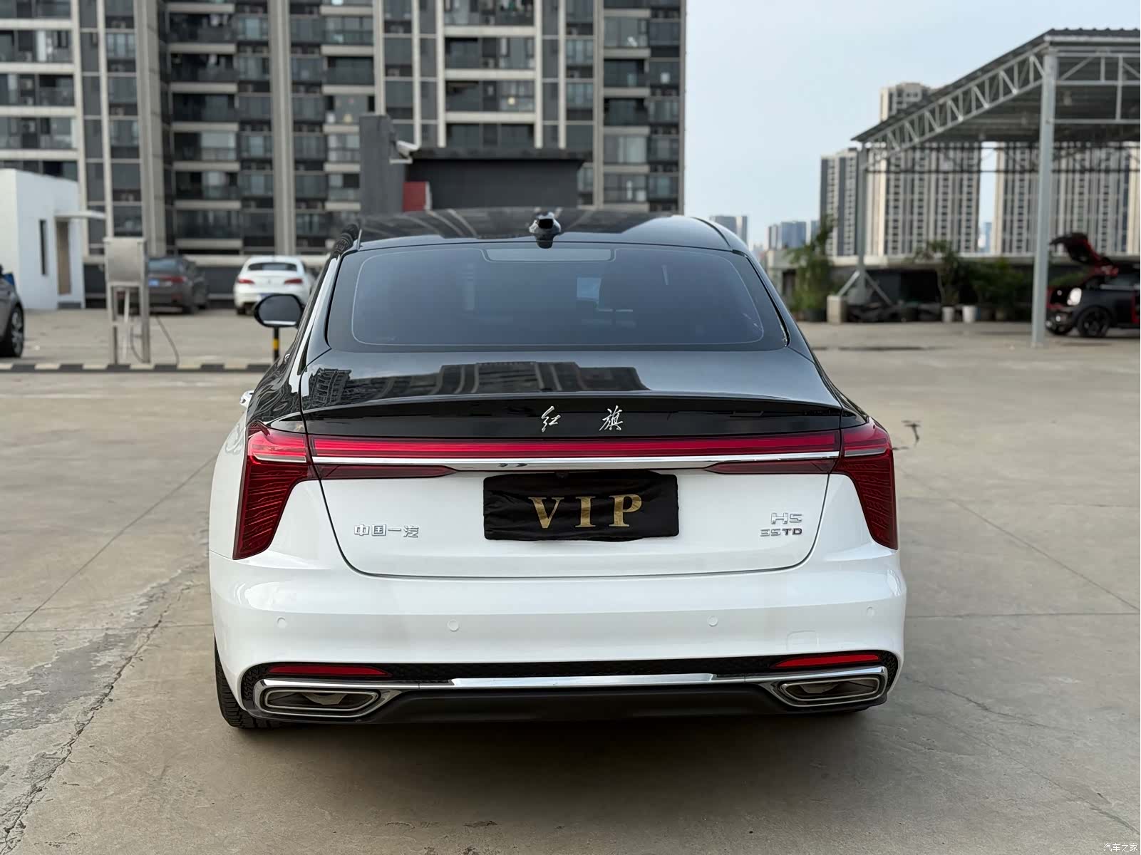Hongqi H5, 2024 10