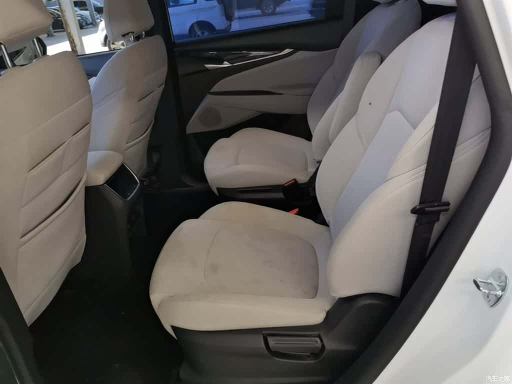 Maxus G50, 2024 17