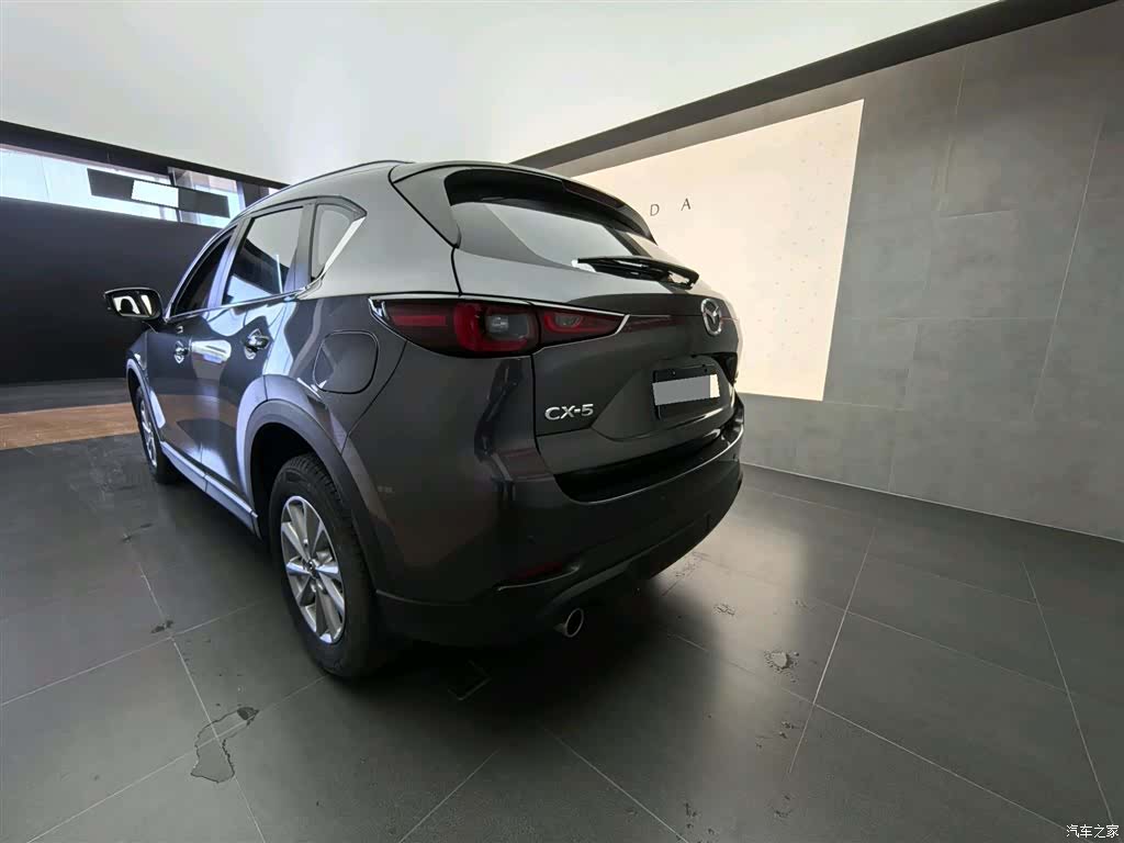 Mazda CX-5, 2024 все фото
