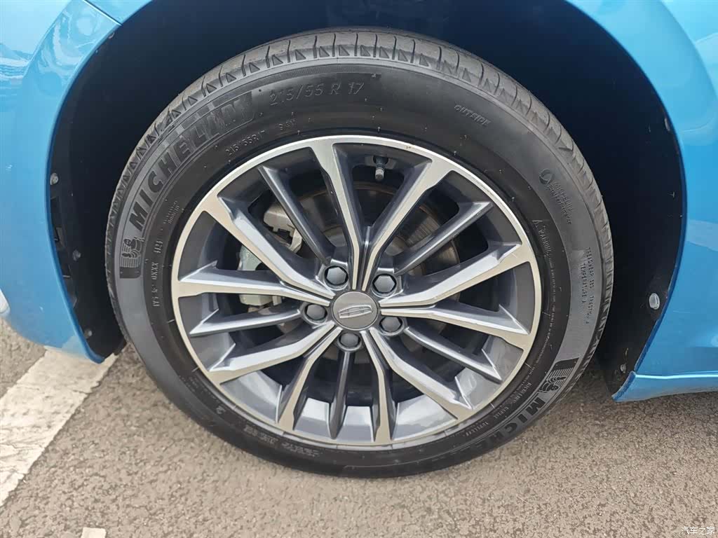 Geely Preface, 2021 23