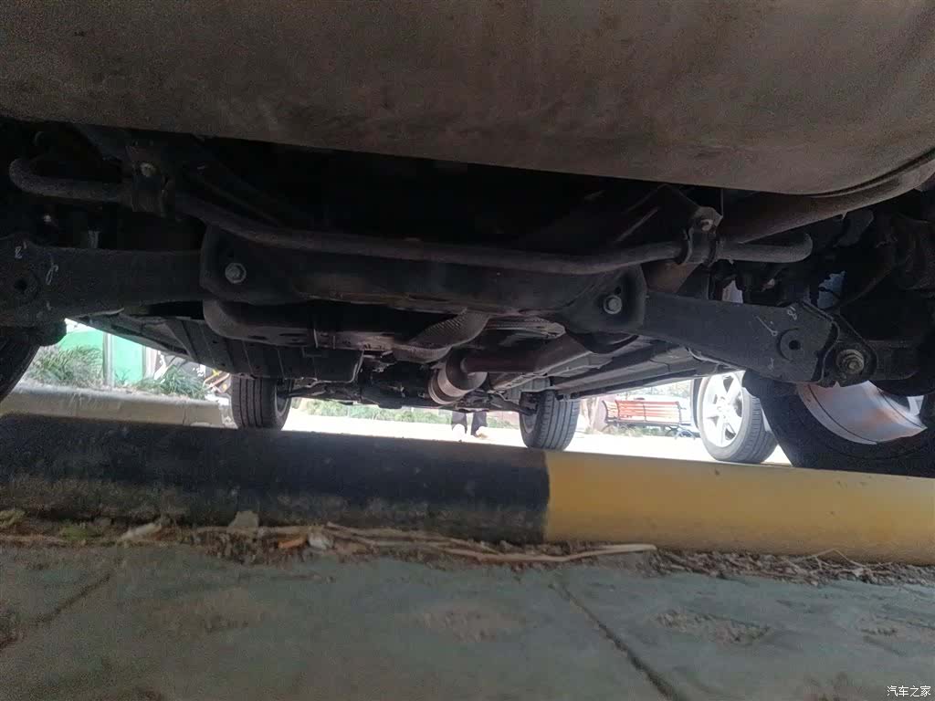 DongFeng AX7, 2022 25