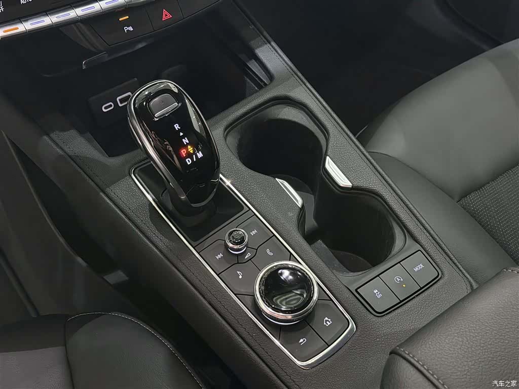 Cadillac XT4, 2020 16