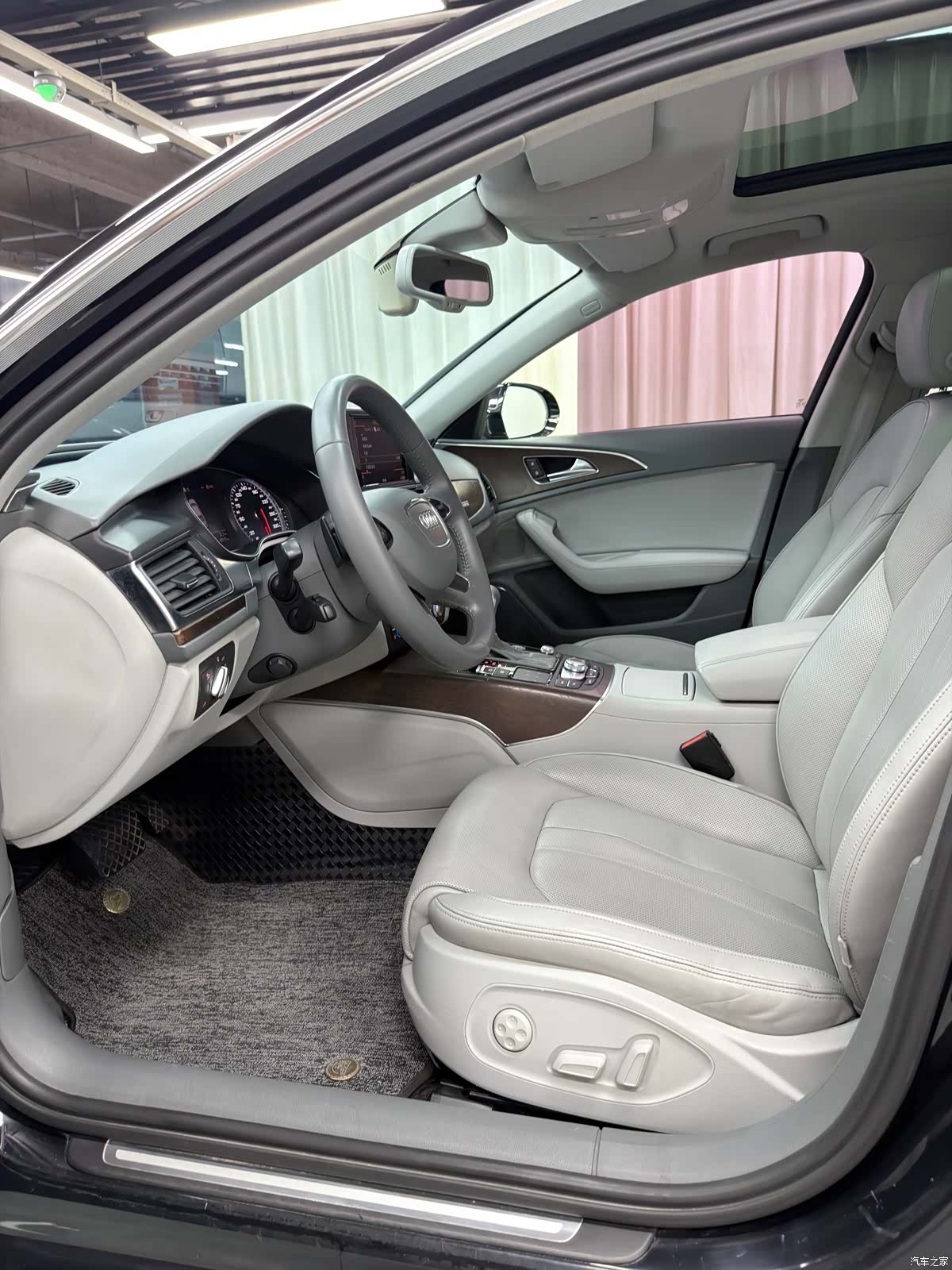 Audi A6L, 2014 6