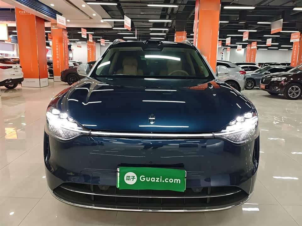 AITO Ask the world M9