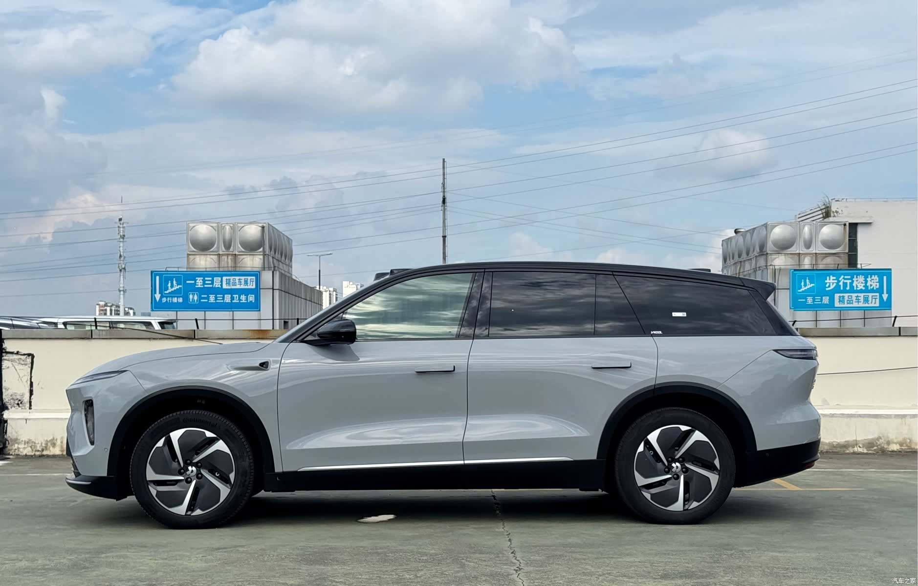 NIO ES8, 2023 4