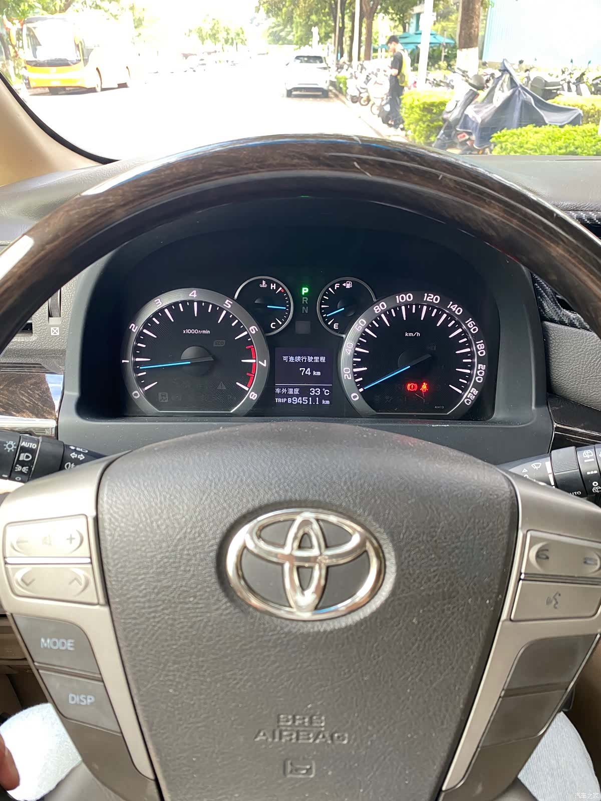 Toyota Alphard, 2012 9