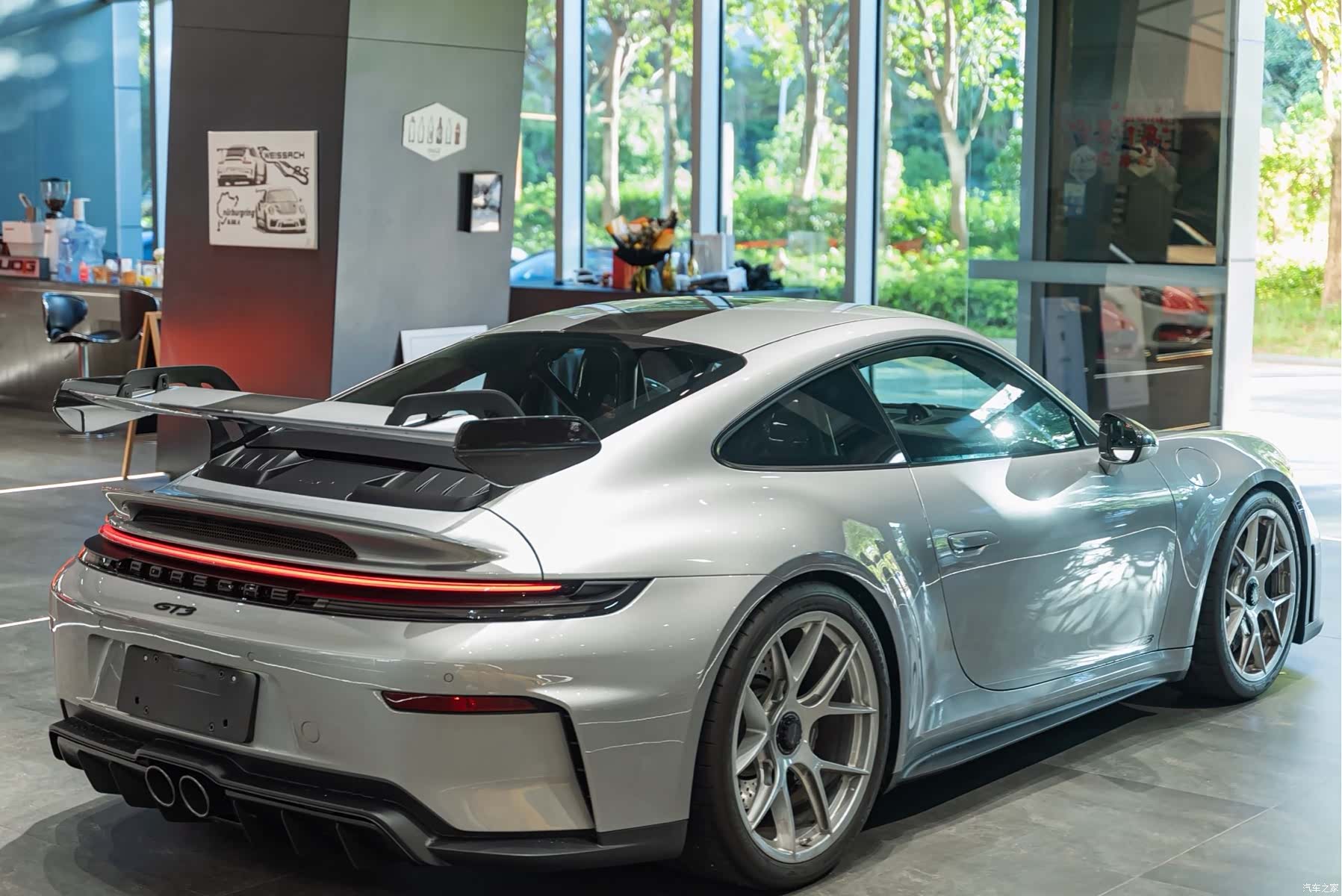 Porsche 911, 2026 4