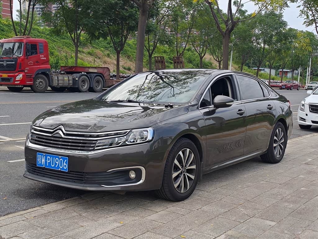 Citroen C6