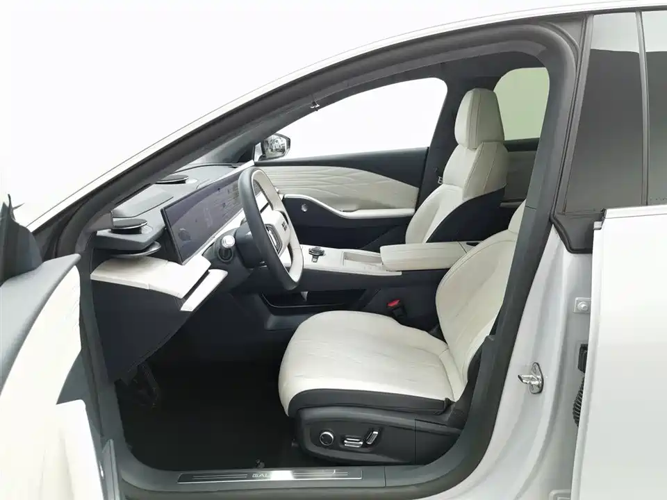 Geely Galaxy Galaxy E8