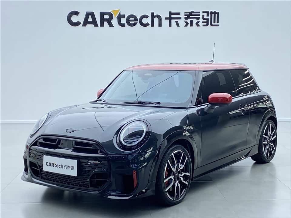 MINI JCW