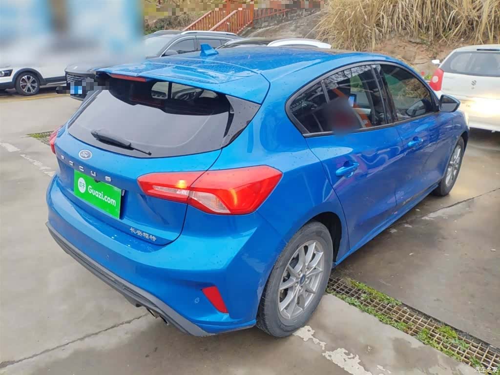 Ford Focus, 2019 все фото